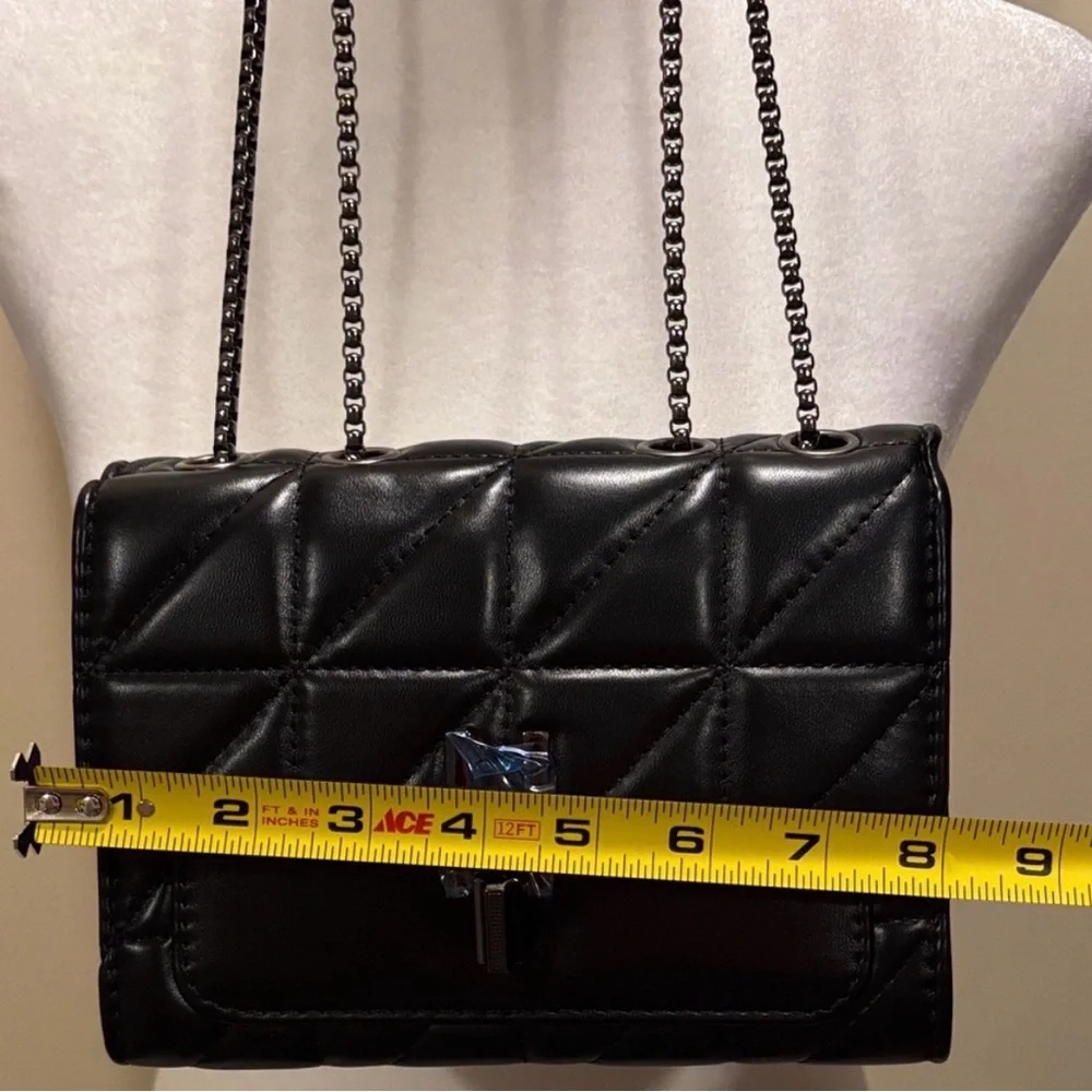Women's NEW Black Quilted Chain Crossbody Bag - Picture 7 of 10